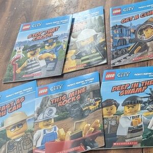 10 Books -Set Of Books Lego City Phonics Book Set 10 Plus Workbook